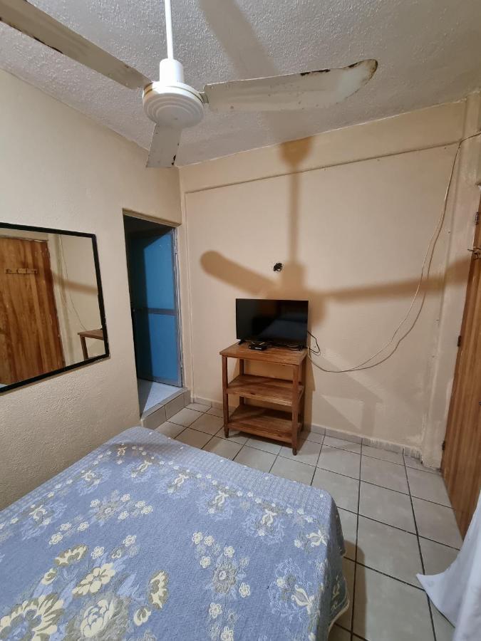 Hotel Amueblados Gaby Сиуатанехо Екстериор снимка